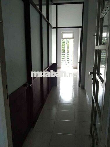 Chính chủ cần bán nhà mặt tiền ngã 3