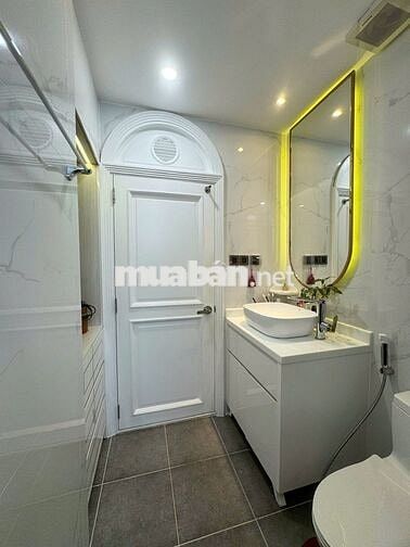 Cho thuê căn hộ Sunrise Riverside 2PN 2WC full nội thất chỉ 13 triệu