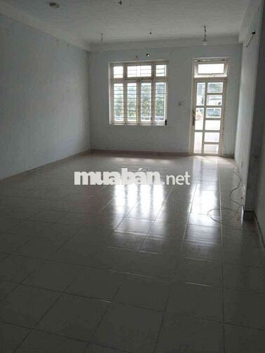 Chính chủ cần bán nhà mặt tiền ngã 3