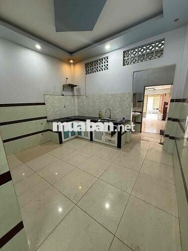 Cho thuê nhà 2 mặt tiền trước sau Đường số 5, p.BHH, Bình Tân