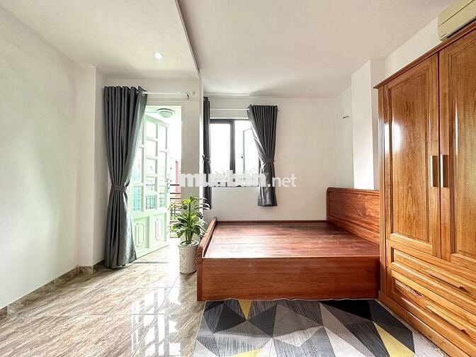 Ở Liền - Thang Máy 5P Vincom Phan Văn Trị Giao Dương Quảng Hàm