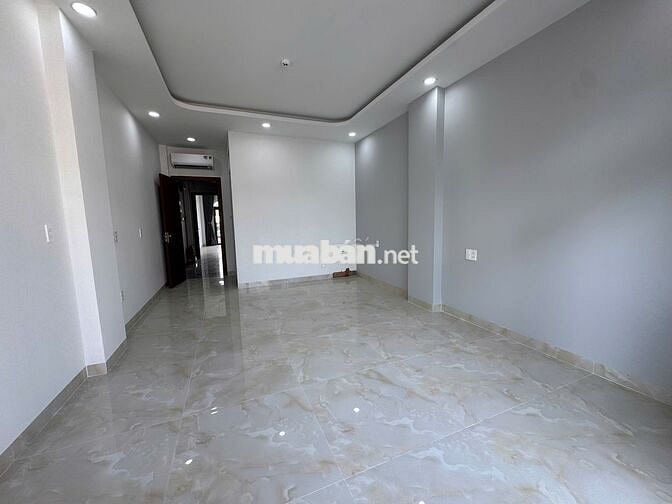 1PN BANCOL NGAY EMART PHAN VĂN TRỊ - DƯƠNG QUẢNG HÀM - VLU CS3