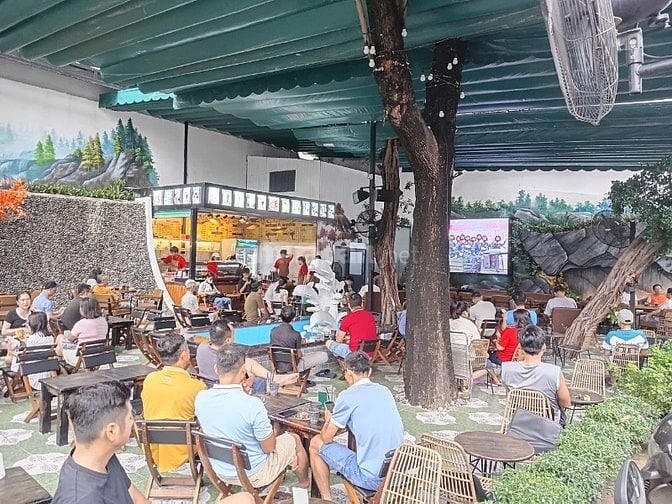 SANG GẤP QUÁN CÀ PHÊ C -COFFEE