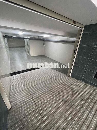 Căn 2PN1WC rộng 40m2 + nhà thang máy + có sân sau