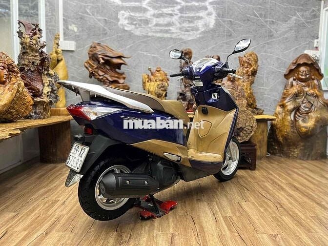 👉Honda Lead chính chủ biển SG máy móc nguyên zin