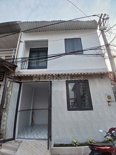 Bán nhà nhỏ xinh DT : 5m x4m 1T + lầu suốt hẻm thông 5m