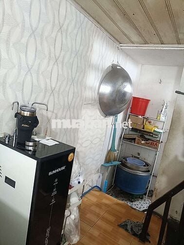 Cho thuê nhà nguyên căn đường Hoàng Văn thụ P 4 Tân Bình 27M Giá 6tr