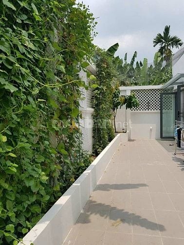 nhà cách mặt đường nguyễn văn lộng 2 căn nhà (chính chủ rao bán)