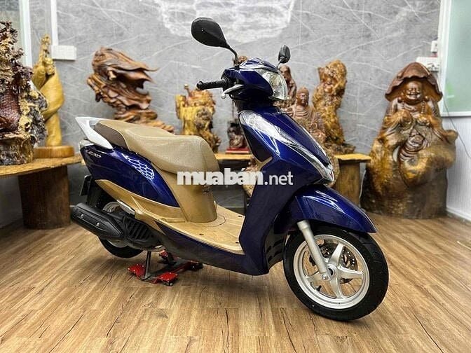 👉Honda Lead chính chủ biển SG máy móc nguyên zin