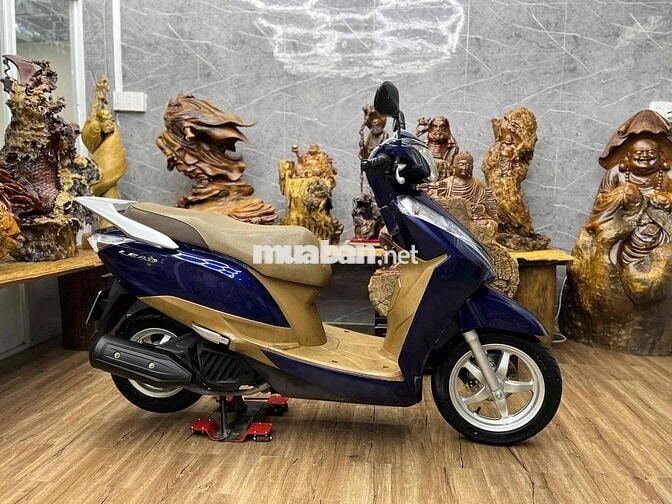 👉Honda Lead chính chủ biển SG máy móc nguyên zin