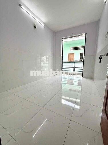 Nhà Bán . DT 2m6x12 .1 lầu 2 phòng .2 wc Phường 3 Q8
