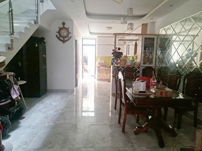 Nhà 3 tầng hẻm xe hơi 803 HTP Quận 7. 7*19, hơn 9 tỷ.