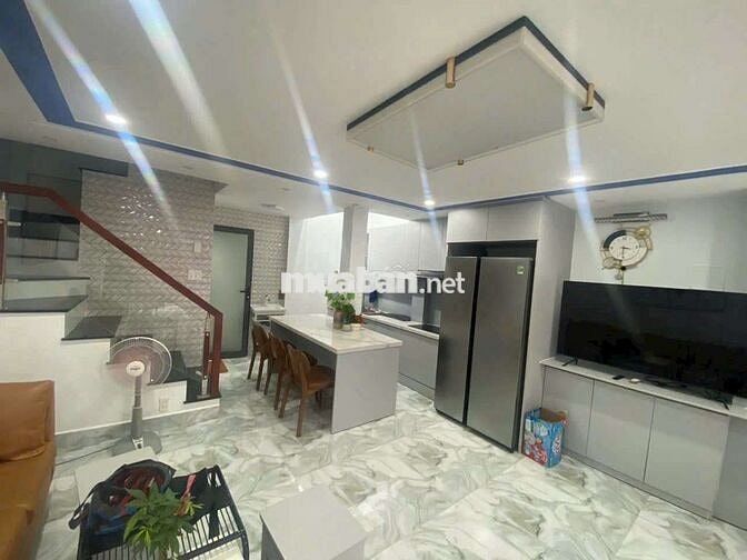 Cho thuê siêu phẩm nhà phố- Full Nội Thất - Hxh -Thống Nhất p16 Gò vấp