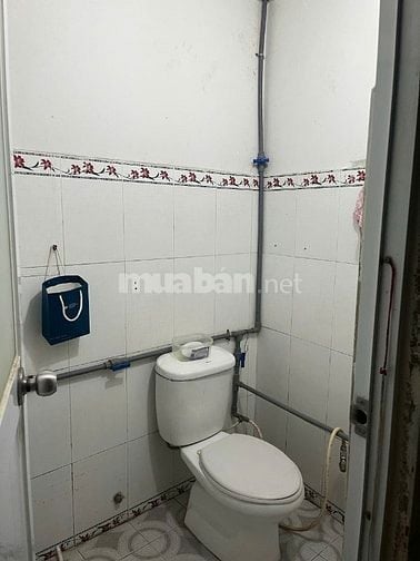 cho thuê nhà giá rẻ, vào ở ngay, gần bệnh viện, chợ