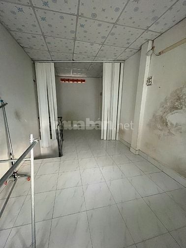 cho thuê nhà giá rẻ, vào ở ngay, gần bệnh viện, chợ