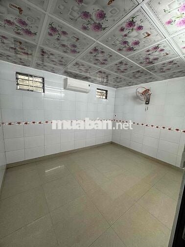 Nhà kiệt NÚI THÀNH - SƠN SỬA SẠCH MỚI - GẦN ĐƯỜNG CHÍNH Nhà gác lửng k