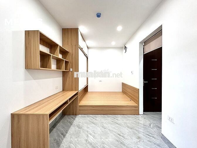 CHO THUÊ CĂN HỘ STUDIO FULL NỘI THẤT BAN CÔNG NGAY TẠI CỔ NHUẾ