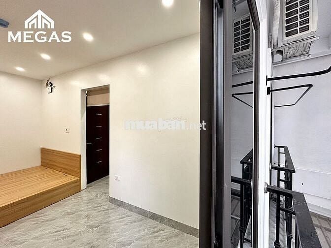 CHO THUÊ CĂN HỘ STUDIO FULL NỘI THẤT BAN CÔNG NGAY TẠI CỔ NHUẾ