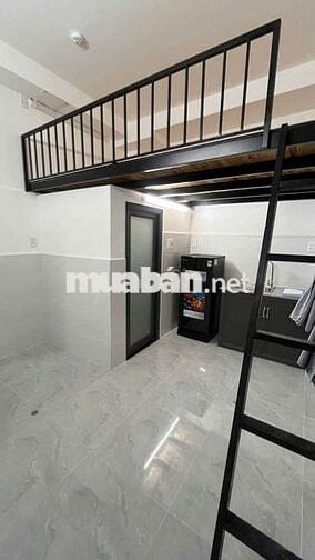 Phòng CHDV 15m2 có cửa sổ cách chợ 20m đường trần văn đang