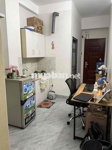 Nhượng lại trọ 25m2 vskk có Ban công thoáng gần mặt đường Cổ Nhuế