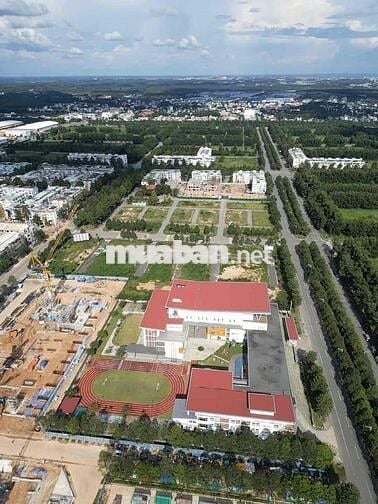 NHÀ PHỐ TP MỚI NGAY TRUNG TÂM 3 MẶT TIỀN