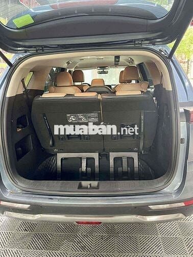 Carnival 2022 2.2D Premium 8 chỗ - 113000 km