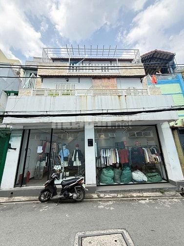 NHÀ CHÍNH CHỦ Cách Mạng Tháng 8 DT: 8X10 2 lầu