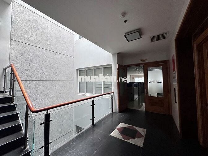 Tìm Kiếm Tòa Nhà Văn Phòng FULL Công Năng Ở Đâu Xa. Bình Thạnh MeTro