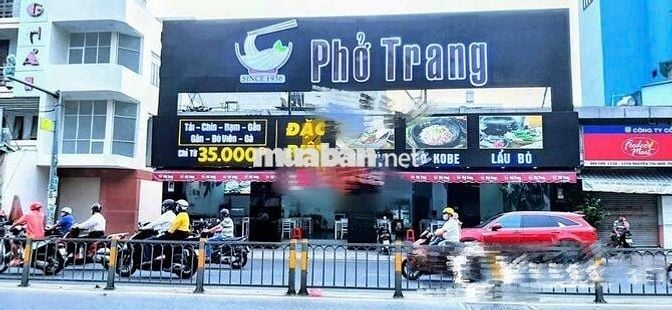 CHO THUÊ MBKD Q11  16x15 trống suốt  giá 60tr tl