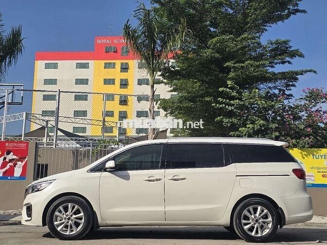 KIA SEDONA 2.2L SX 2022 DẦU 85000KM BẢO HÀNH 1 NĂM