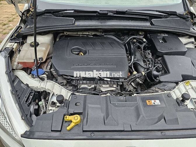 2017 1.5L Ecoboost Trend Hatchback - 87200 km