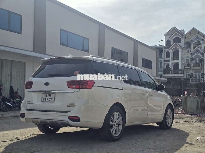 KIA SEDONA 2.2L SX 2022 DẦU 85000KM BẢO HÀNH 1 NĂM