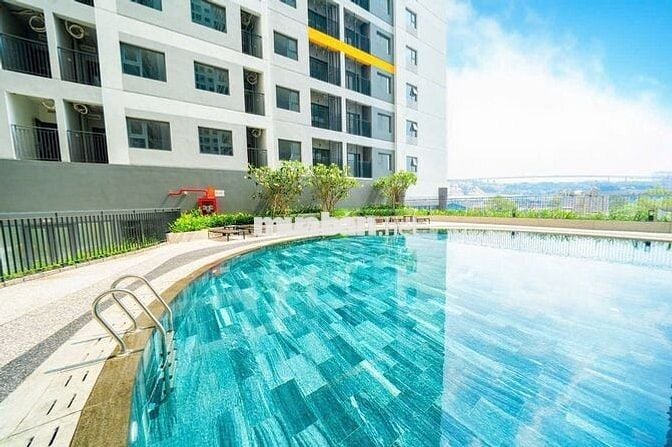 KẸT TIỀN BÁN GẤP CĂN 1PN 42M2 1,4 TỶ, SỔ HỒNG RIÊNG, CÓ HỒ BƠI C VIÊN