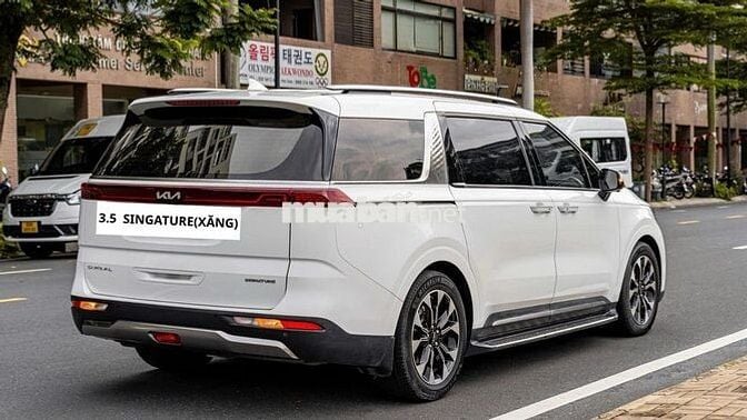 Kia Carnival 2023 Signature 3.5G - 47000 km