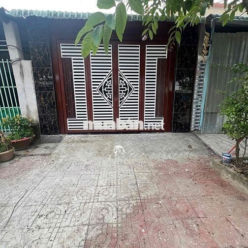 Nhà mặt tiền kinh doanh trục chính khu Trường An Phường Long Châu, VL