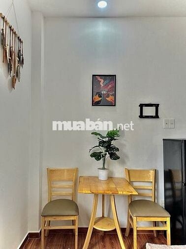 CĂN HỘ CỬA SỔ TRỜI - BẾN THÀNH Q1 - 8TR