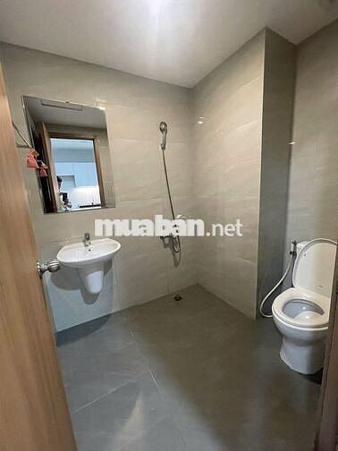 KẸT TIỀN BÁN GẤP CĂN 1PN 42M2 1,4 TỶ, SỔ HỒNG RIÊNG, CÓ HỒ BƠI C VIÊN