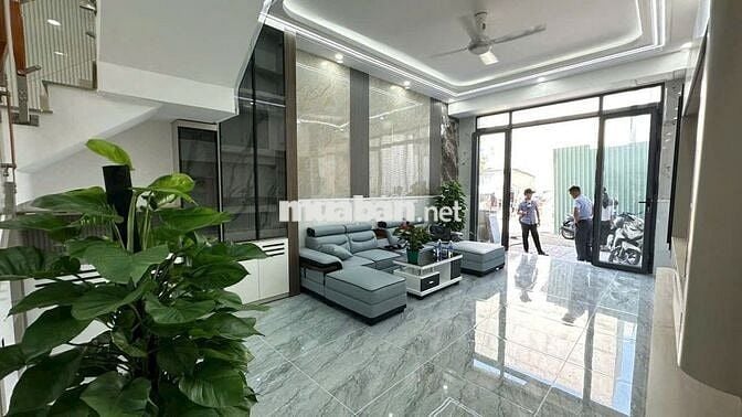 Li dị bán gấp nhà 1 trệt 2 lầu, p.An Phú, Thuận An, dt 62m2/1,67 tỷ