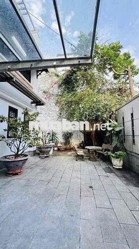 🏠 Cho thuê Biệt Thự có sân vườn mặt tiền đường nội bô P10 Q6