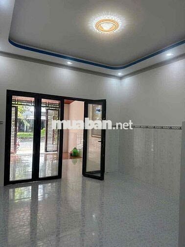 Nhà mặt tiền kinh doanh trục chính khu Trường An Phường Long Châu, VL