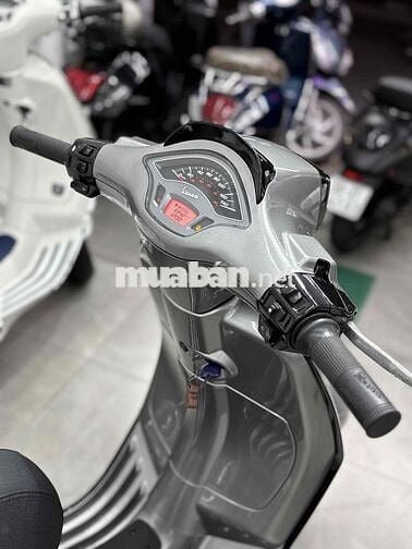Piaggio Vespa 2019 ABS Xám titan