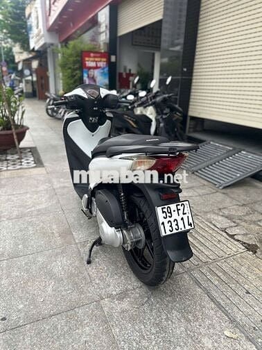 Honda SH 125 Nhập Ý Sporty Trắng