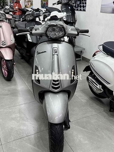 Piaggio Vespa 2019 ABS Xám titan