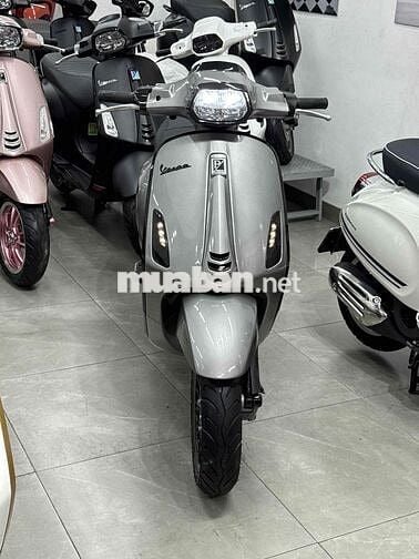 Piaggio Vespa 2019 ABS Xám titan
