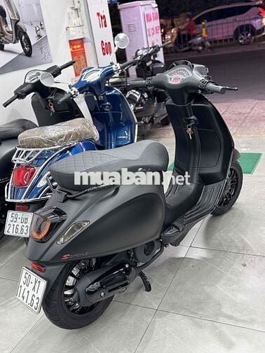 Piaggio Vespa Sprint 125 ABS iGet 2020 Đen nhám
