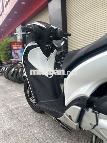 Honda SH 125 Nhập Ý Sporty Trắng