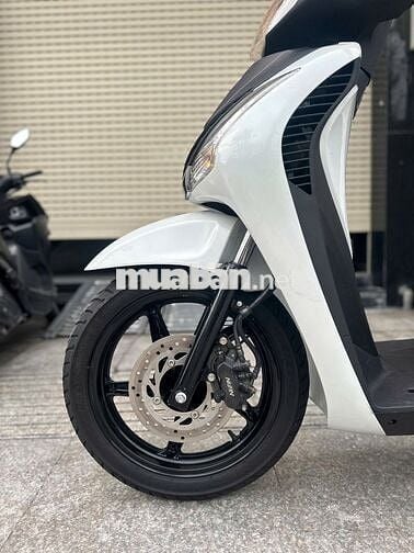 Honda SH 125 Nhập Ý Sporty Trắng