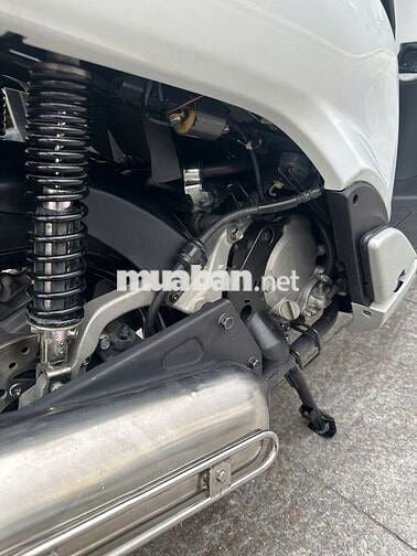 Honda SH 125 Nhập Ý Sporty Trắng