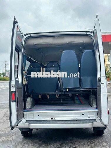 Transit 2024 Lên đủ dồ xe bán tại Đại Lý Ford