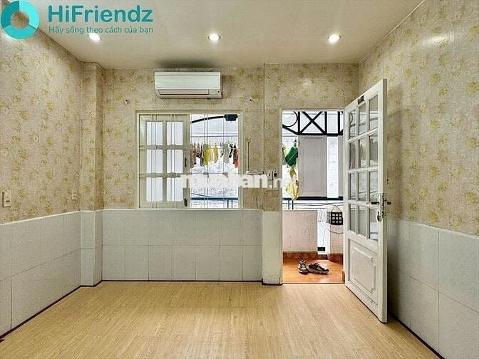 PHÒNG TRỌ 25M2 MẶT TIỀN ĐƯỜNG PHẠM HÙNG Q8